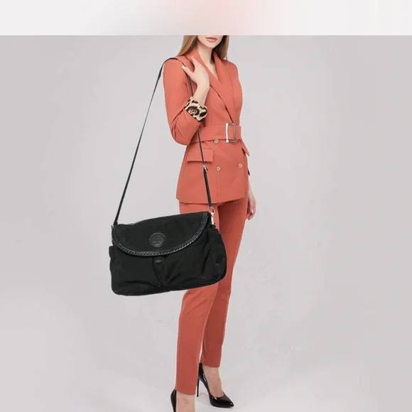 Tory Burch Marion black nylon crossbody messenger diaper bag - Picture 15 of 16